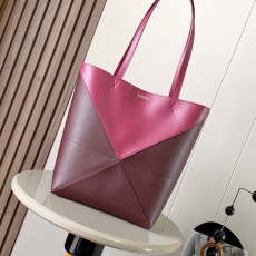 Loewe Shopping Bags